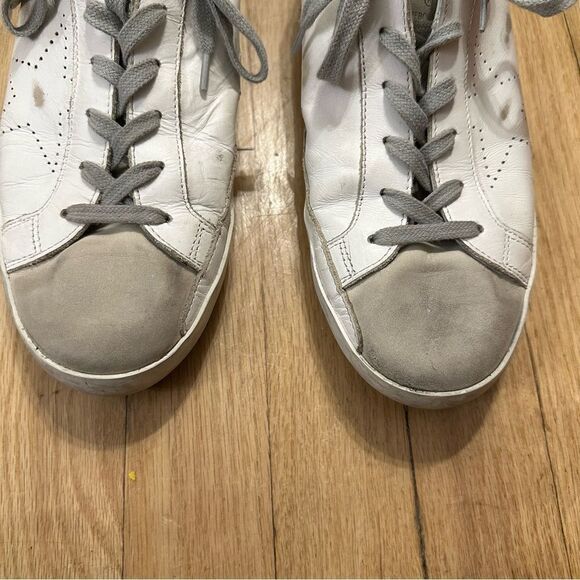 Golden Goose Super-Star with Perforated Star and Ice Gray Heel Tab - Picture 8 of 9